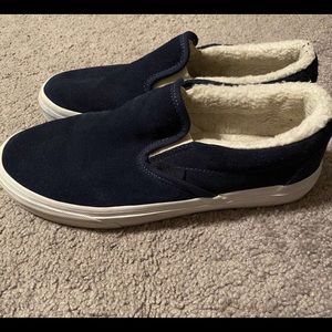 Women’s vans slip ons